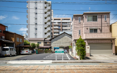 新町メンタルクリニック駐車場